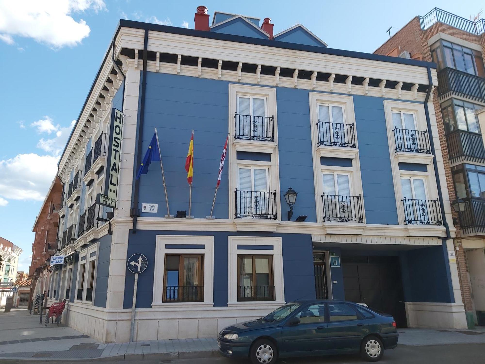 Hostal Virgen Del Villar Laguna de Duero Bagian luar foto